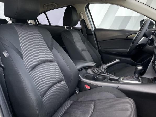 Mazda 3 III (BM) с пробегом 2013 года, цена 1 350 000 рублей, 151987 км, седан, Автокод Объявления