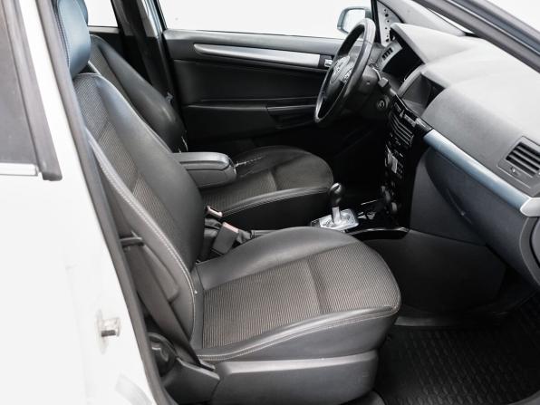 Opel Astra H Рестайлинг с пробегом 2011 года, цена 250 000 рублей, 168970 км, хэтчбек, Автокод Объявления