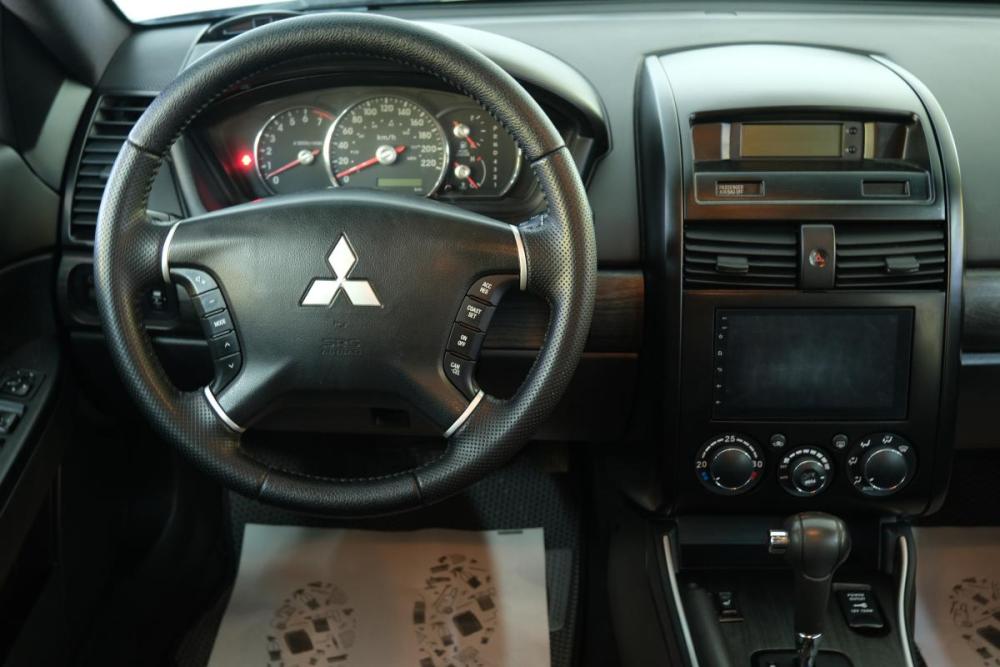 Mitsubishi Galant IX Рестайлинг 2 Омск  - изображение 10