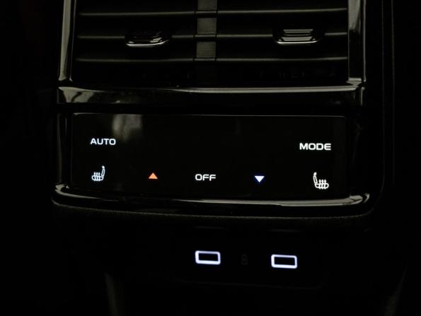 Geely Monjaro I с пробегом 2023 года, цена 2 999 000 рублей, 69582 км, внедорожник, Автокод Объявления
