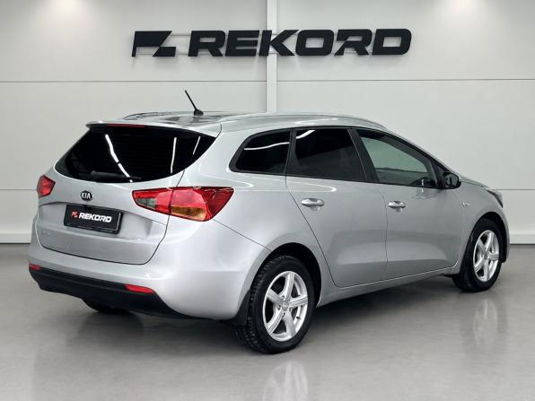 Kia Ceed II с пробегом 2013 года, цена 869 000 рублей, 187339 км, универсал, Автокод Объявления