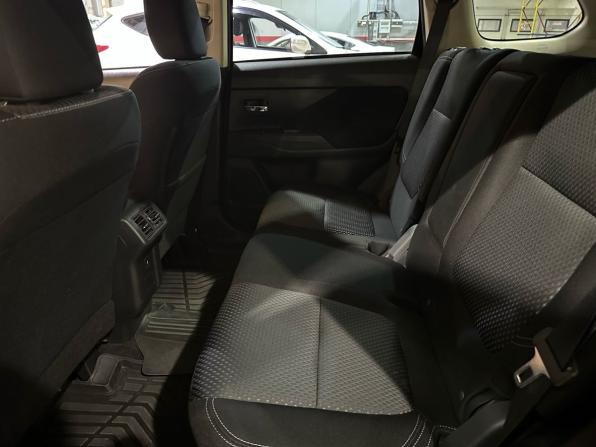 Mitsubishi Outlander III Рестайлинг 3 с пробегом 2020 года, цена 2 399 900 рублей, 100500 км, внедорожник, Автокод Объявления