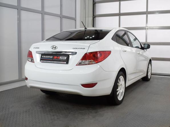 Hyundai Solaris I с пробегом 2013 года, цена 1 049 995 рублей, 92490 км, седан, Автокод Объявления