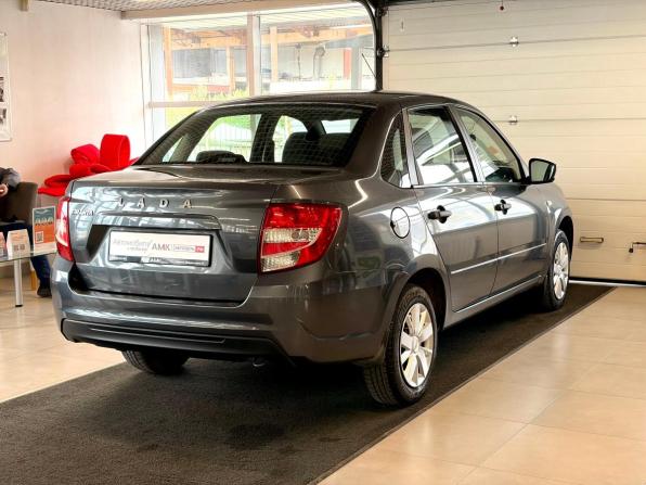 Lada (ВАЗ) Granta I Рестайлинг с пробегом 2021 года, цена 667 026 рублей, 42251 км, седан, Автокод Объявления