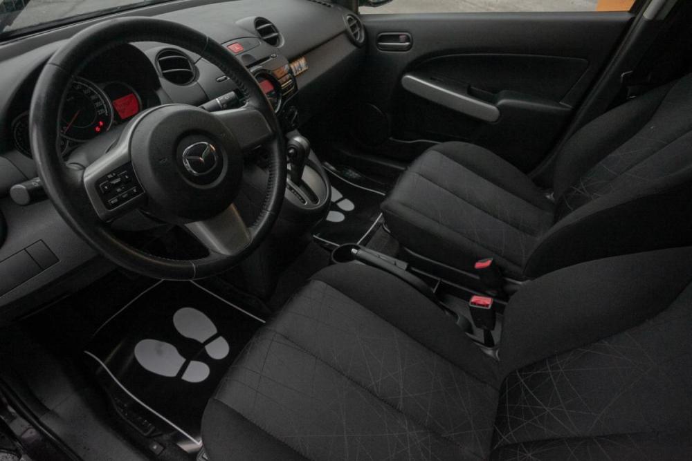 Mazda 2 II Рестайлинг (DE2) Иркутск  - изображение 9
