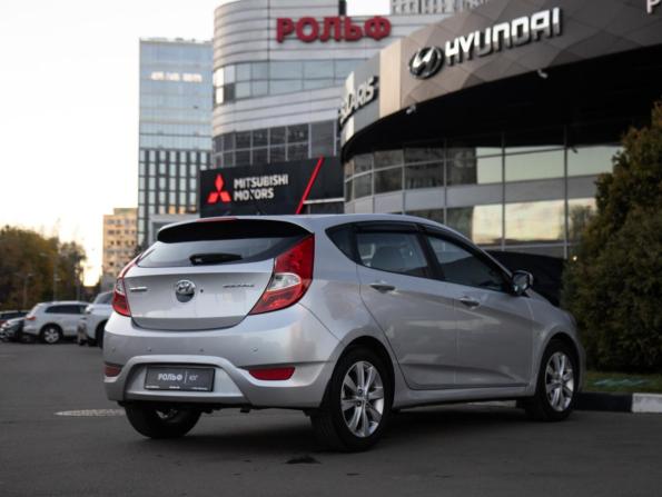 Hyundai Solaris I с пробегом 2012 года, цена 828 000 рублей, 92940 км, хэтчбек, Автокод Объявления