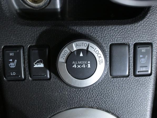 Nissan X-Trail II Рестайлинг с пробегом 2011 года, цена 1 037 000 рублей, 218723 км, внедорожник, Автокод Объявления