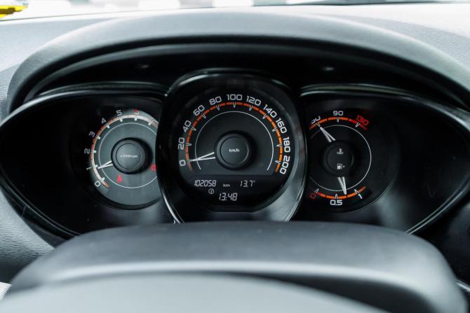 Lada (ВАЗ) Vesta I с пробегом 2018 года, цена 926 000 рублей, 101993 км, седан, Автокод Объявления