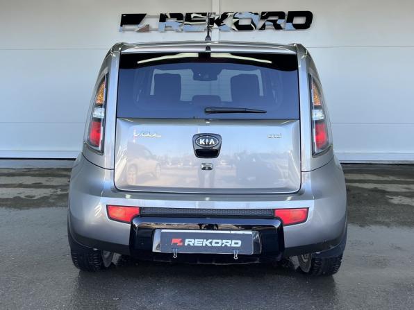 Kia Soul I с пробегом 2011 года, цена 869 000 рублей, 215288 км, хэтчбек, Автокод Объявления
