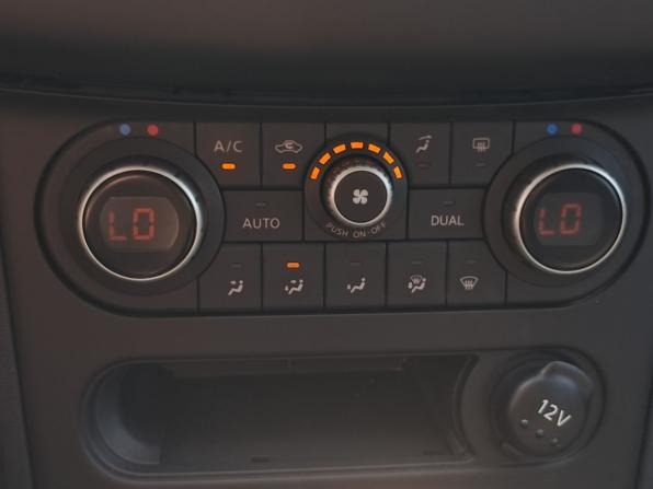 Nissan Qashqai I Рестайлинг с пробегом 2012 года, цена 900 000 рублей, 207434 км, внедорожник, Автокод Объявления