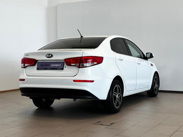 Kia Rio III Рестайлинг с пробегом 2016 года, цена 1 100 000 рублей, 151620 км, седан, Автокод Объявления