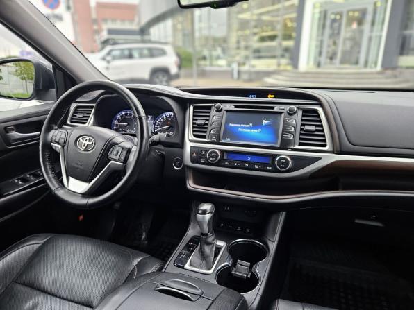 Toyota Highlander III (XU50) с пробегом 2015 года, цена 2 849 000 рублей, 160823 км, внедорожник, Автокод Объявления