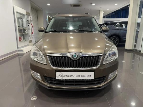 Skoda Roomster I Рестайлинг с пробегом 2012 года, цена 640 000 рублей, 143233 км, минивэн, Автокод Объявления