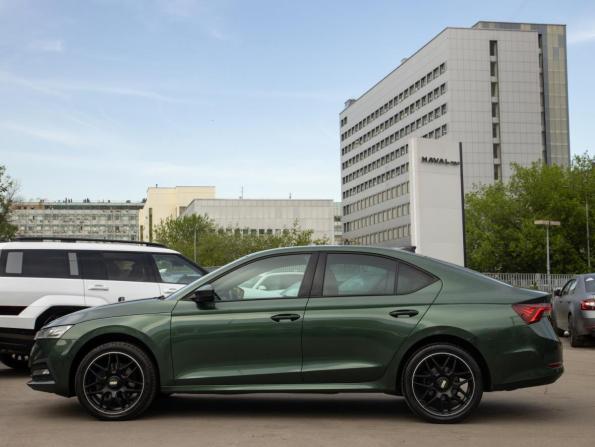 Skoda Octavia IV (A8) с пробегом 2022 года, цена 2 950 000 рублей, 92264 км, лифтбек, Автокод Объявления