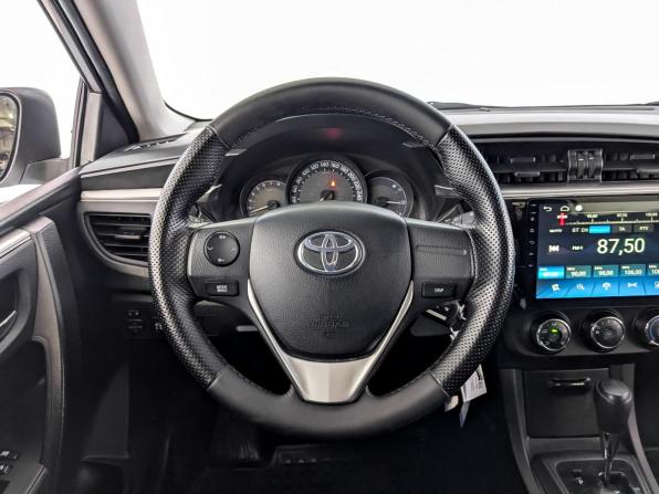 Toyota Corolla XI (E160 E170 E180) с пробегом 2014 года, цена 1 260 000 рублей, 193095 км, седан, Автокод Объявления