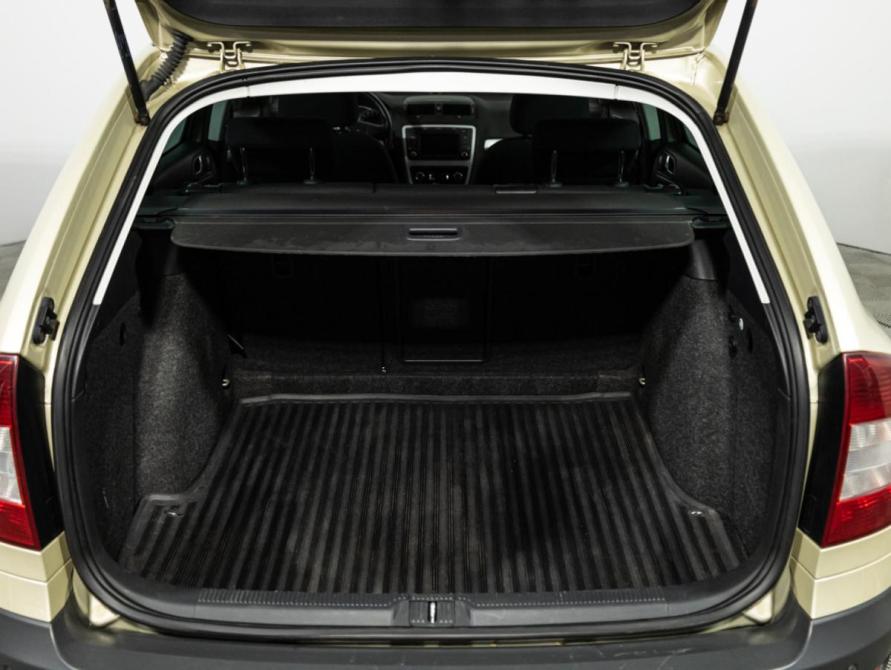 Skoda Octavia II (A5) Рестайлинг Санкт-Петербург  - изображение 20