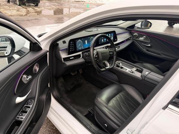 Chery Arrizo 8 с пробегом 2023 года, цена 2 400 000 рублей, 43618 км, седан, Автокод Объявления