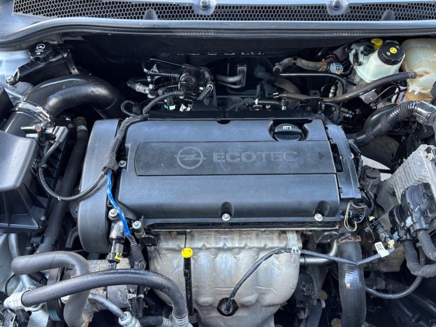 Opel Astra J Энгельс  - изображение 23