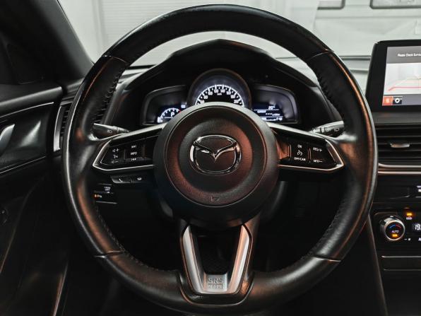 Mazda CX-4 I Рестайлинг с пробегом 2023 года, цена 2 700 000 рублей, 31801 км, внедорожник, Автокод Объявления