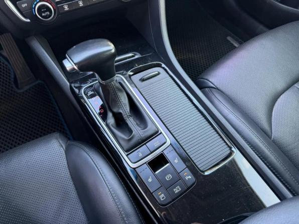 Kia Optima IV Рестайлинг с пробегом 2019 года, цена 2 096 250 рублей, 127308 км, седан, Автокод Объявления