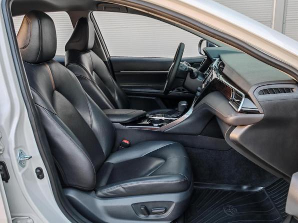 Toyota Camry VIII (XV70) с пробегом 2020 года, цена 2 755 000 рублей, 227021 км, седан, Автокод Объявления