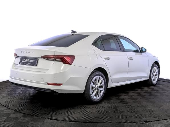 Skoda Octavia IV (A8) с пробегом 2021 года, цена 2 199 000 рублей, 101847 км, лифтбек, Автокод Объявления