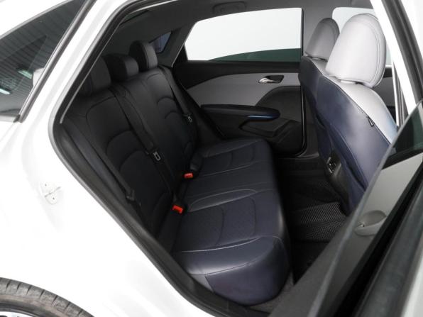 Chevrolet Monza II Рестайлинг с пробегом 2023 года, цена 1 669 000 рублей, 28208 км, седан, Автокод Объявления