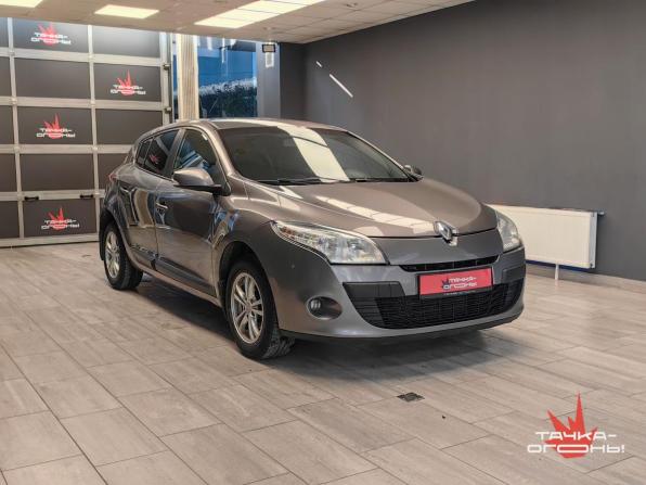 Renault Megane III с пробегом 2011 года, цена 535 000 рублей, 213000 км, хэтчбек, Автокод Объявления