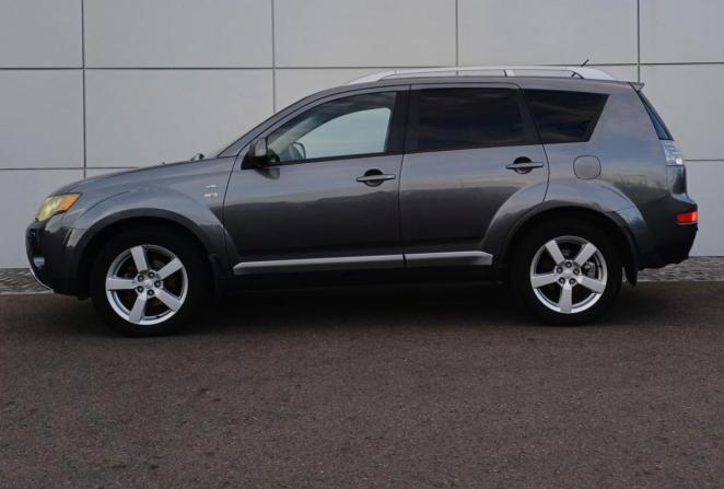Mitsubishi Outlander II с пробегом 2007 года, цена 1 100 000 рублей, 278725 км, внедорожник, Автокод Объявления