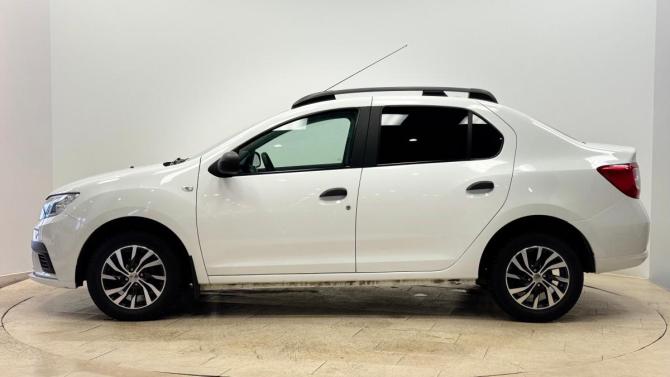 Renault Logan II Рестайлинг с пробегом 2019 года, цена 1 075 000 рублей, 55000 км, седан, Автокод Объявления