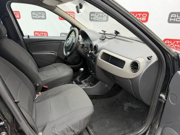 Renault Logan I Рестайлинг с пробегом 2013 года, цена 299 990 рублей, 218000 км, седан, Автокод Объявления