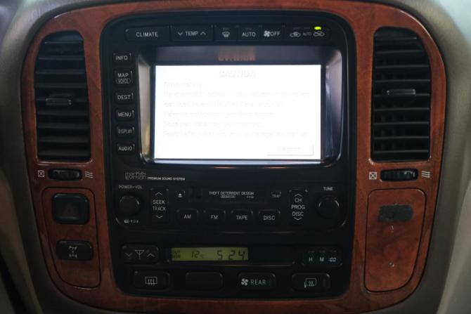 Lexus LX II с пробегом 2001 года, цена 1 899 000 рублей, 330000 км, внедорожник, Автокод Объявления