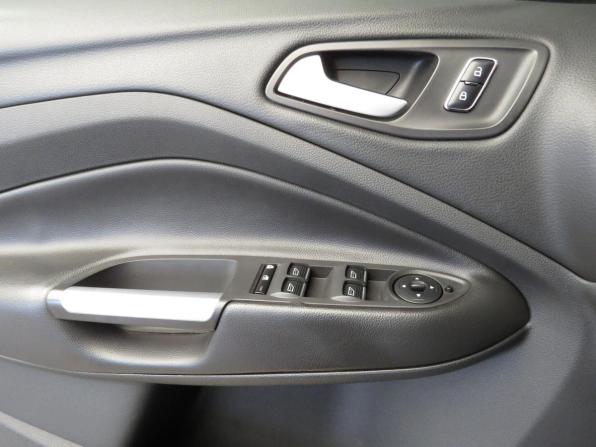 Ford Kuga II с пробегом 2016 года, цена 1 245 000 рублей, 150000 км, внедорожник, Автокод Объявления