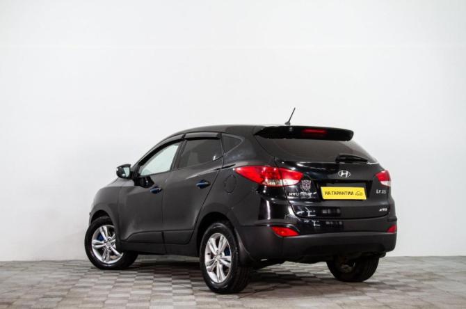 Hyundai ix35 I с пробегом 2012 года, цена 1 199 000 рублей, 320300 км, внедорожник, Автокод Объявления