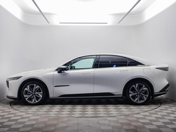 Mazda EZ-6 с пробегом 2025 года, цена 3 945 000 рублей, 23700 км, лифтбек, Автокод Объявления