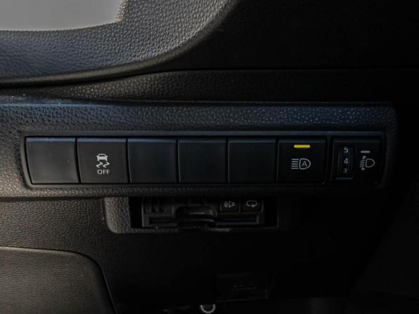 Toyota Corolla XII (E210) с пробегом 2018 года, цена 1 620 000 рублей, 133383 км, хэтчбек, Автокод Объявления