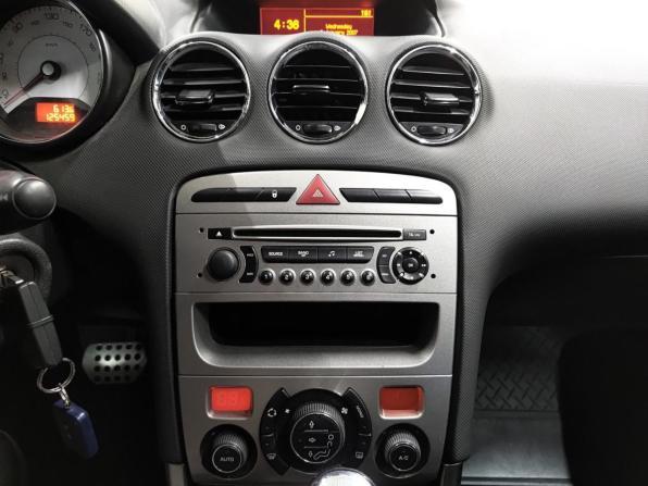 Peugeot 308 I Рестайлинг с пробегом 2011 года, цена 460 000 рублей, 125458 км, хэтчбек, Автокод Объявления