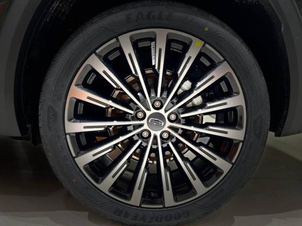 Новый Geely Monjaro I 2026 года, цена 4 899 990 рублей, внедорожник, Автокод Объявления