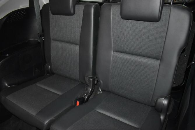 Toyota Sienta II Рестайлинг с пробегом 2018 года, цена 1 095 000 рублей, 119059 км, минивэн, Автокод Объявления
