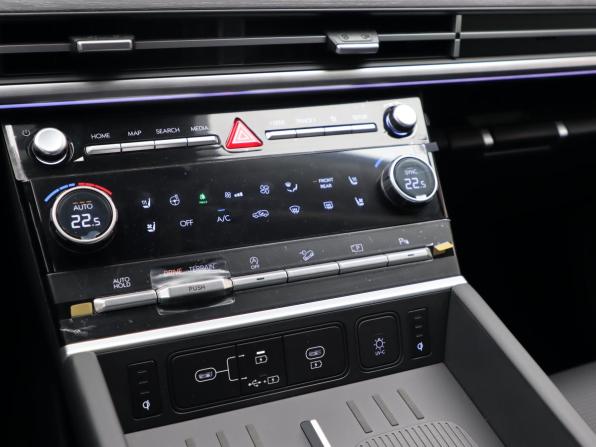 Hyundai Santa Fe V (MX5) с пробегом 2026 года, цена 5 700 000 рублей, 54 км, внедорожник, Автокод Объявления