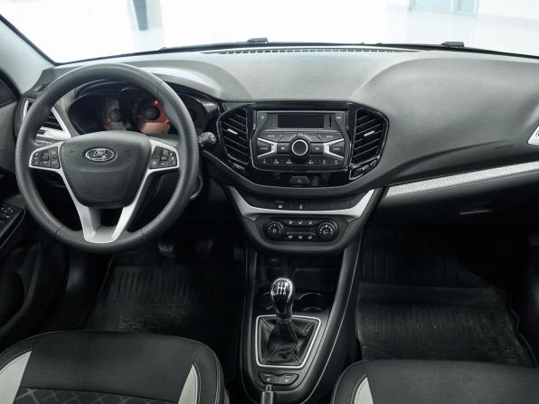 Lada (ВАЗ) Vesta I с пробегом 2022 года, цена 1 300 000 рублей, 63425 км, универсал, Автокод Объявления