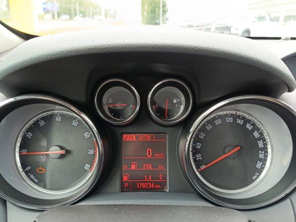 Opel Mokka I с пробегом 2013 года, цена 970 000 рублей, 170230 км, внедорожник, Автокод Объявления