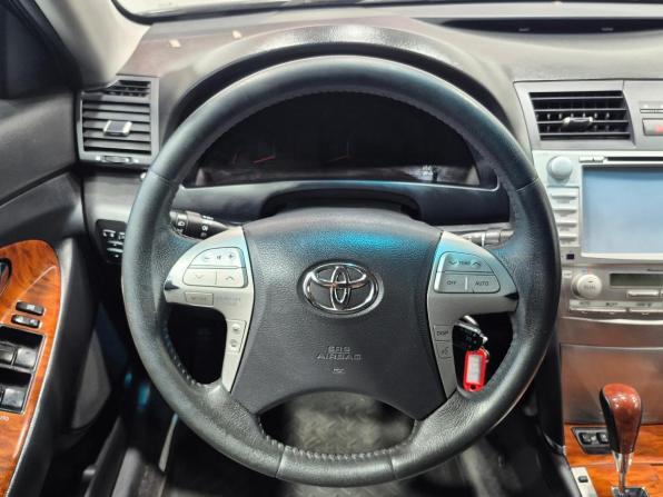 Toyota Camry VI (XV40) Рестайлинг с пробегом 2009 года, цена 1 260 000 рублей, 232246 км, седан, Автокод Объявления