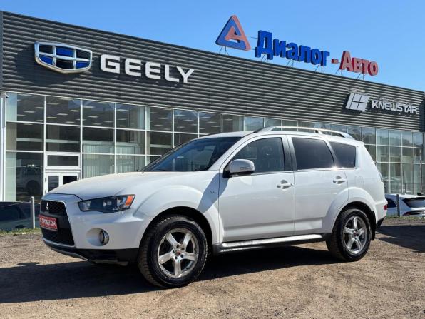 Mitsubishi Outlander II Рестайлинг с пробегом 2011 года, цена 1 640 000 рублей, 197181 км, внедорожник, Автокод Объявления