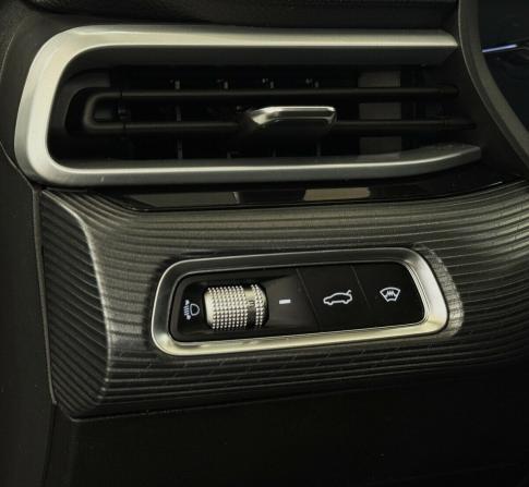 Geely Emgrand II с пробегом 2023 года, цена 1 300 000 рублей, 81153 км, седан, Автокод Объявления