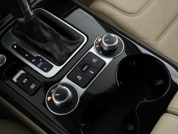 Volkswagen Touareg II Рестайлинг с пробегом 2015 года, цена 3 397 444 рубля, 123520 км, внедорожник, Автокод Объявления