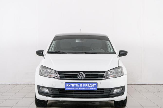 Volkswagen Polo V Рестайлинг с пробегом 2018 года, цена 969 000 рублей, 164500 км, седан, Автокод Объявления