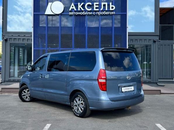 Hyundai Grand Starex I с пробегом 2008 года, цена 925 000 рублей, 383000 км, минивэн, Автокод Объявления