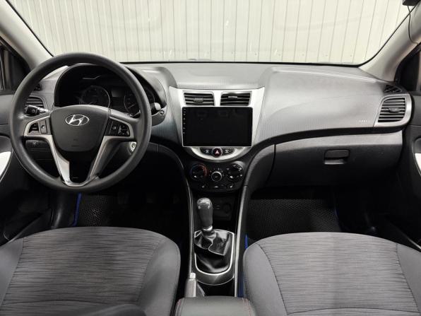 Hyundai Solaris I Рестайлинг с пробегом 2016 года, цена 1 035 000 рублей, 182823 км, седан, Автокод Объявления