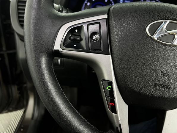 Hyundai Solaris I Рестайлинг с пробегом 2016 года, цена 1 120 000 рублей, 199655 км, седан, Автокод Объявления